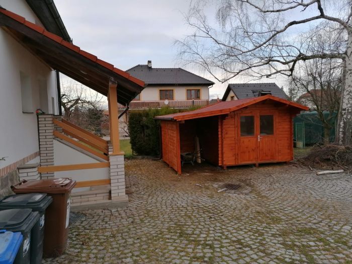 Zahradní dřevěný domek PEGAS 280x380 s přístřeškem